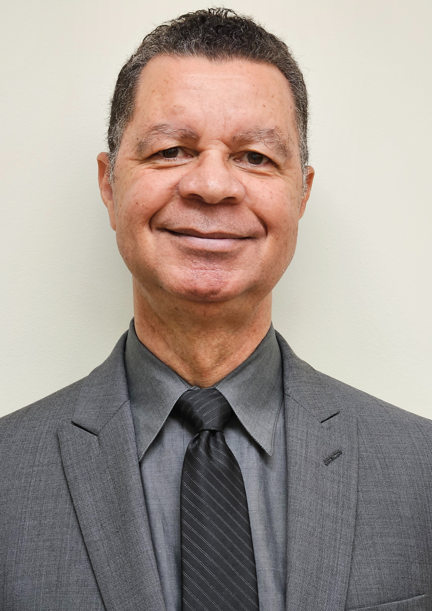 Vaughn Phipps Headshot